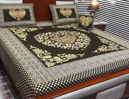 Velvet Bedsheet