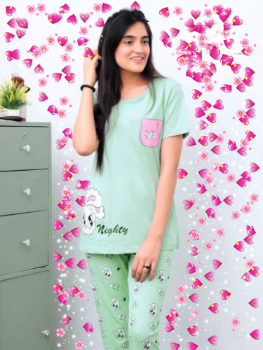 women beautiful suit 