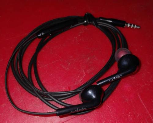 HandFree And 9D Protector SA J7Pro Black 