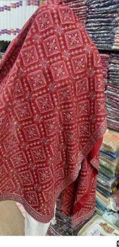 BAREEEZE KARANDI SHAWL