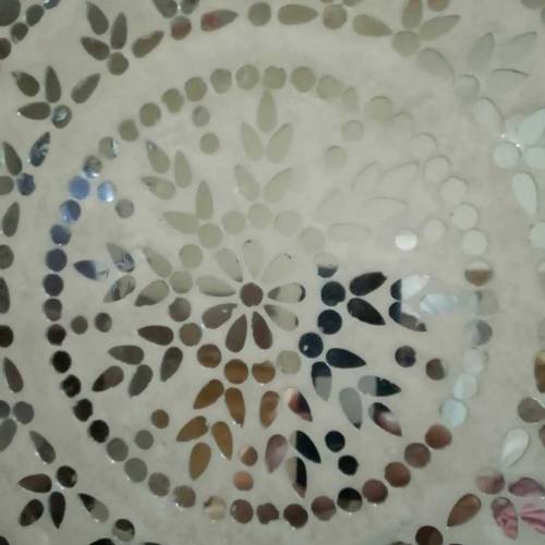 Mirror Mosaic 