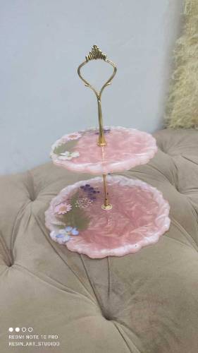2 tier resin cupcake stand 