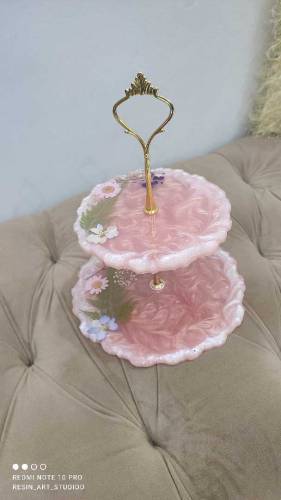 2 tier resin cupcake stand 