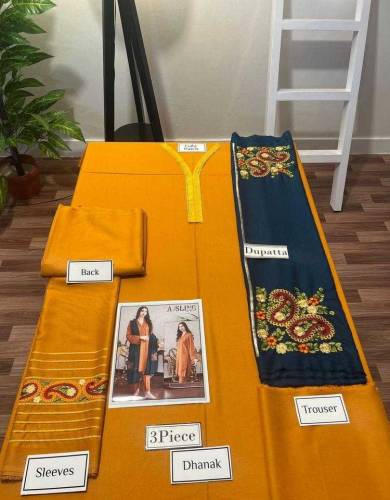 Women's Unstitched Dhanak Embroidered Suit 