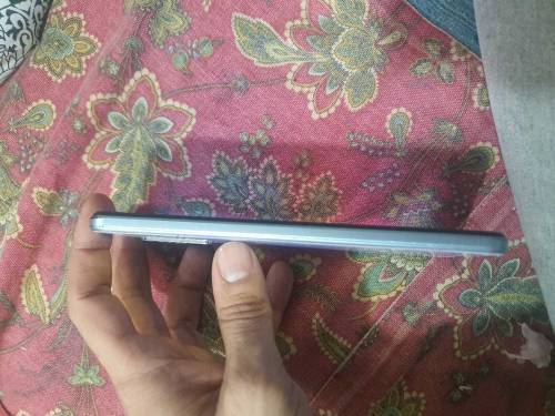vivo y 21