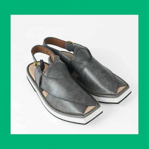 Gray Kaptan Chappal 