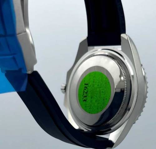 Men stylish watch 