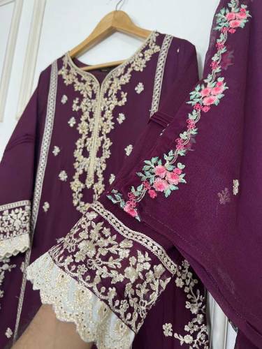 2pc Beautifull,fully emoridred, kurtis availble.