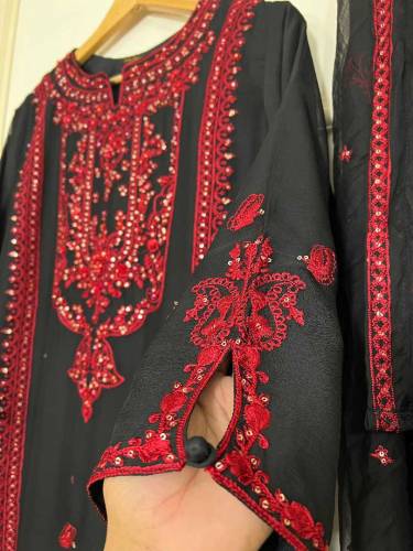 2pc Beautifull,fully emoridred, kurtis availble.