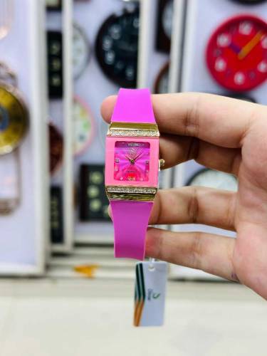 Stylish Ladies Watch New Fashion Best woman Watch 