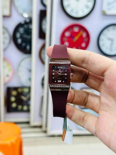 Stylish Ladies Watch New Fashion Best woman Watch 