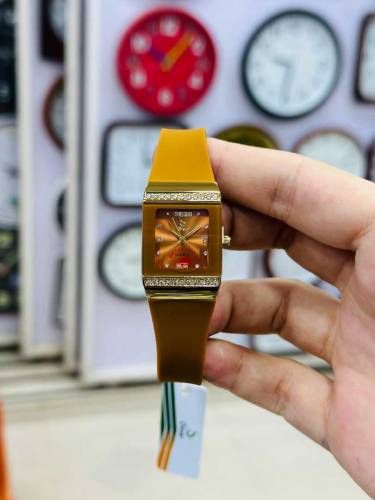 Stylish Ladies Watch New Fashion Best woman Watch 