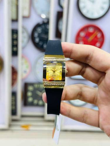 Stylish Ladies Watch New Fashion Best woman Watch 