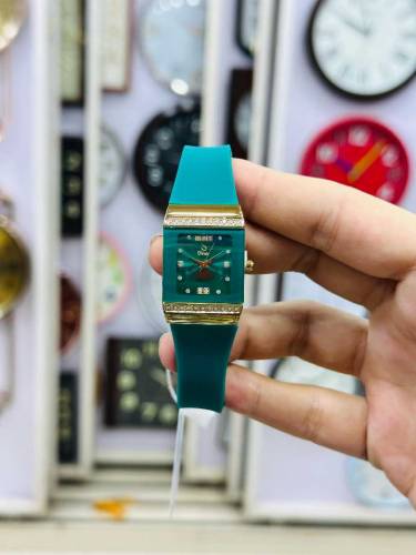 Stylish Ladies Watch New Fashion Best woman Watch 