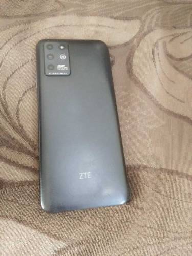 ZTE blade 8030