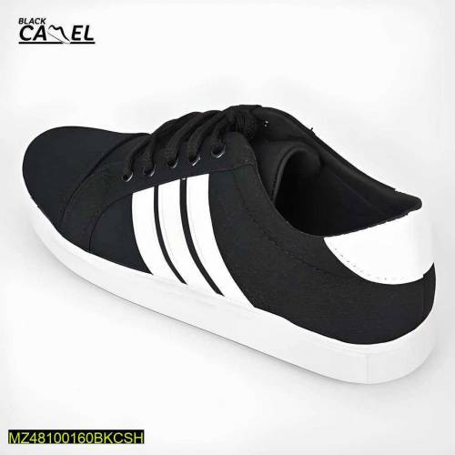 Black camel sneakers for men.