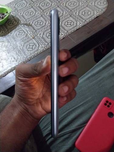 xamoi Redmi 10A 4/64  pta approved no open no repair sale immidately