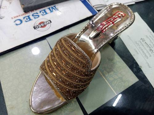 women's fanci heal chapal 