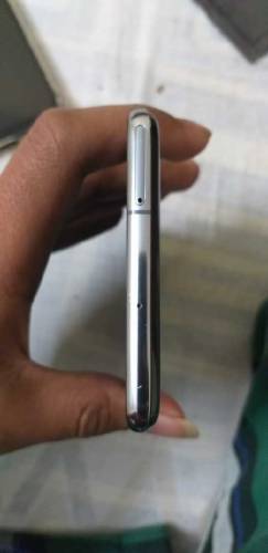 Samsung s10 5g with box