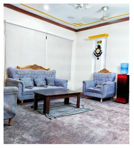 room area available for rent Guest house