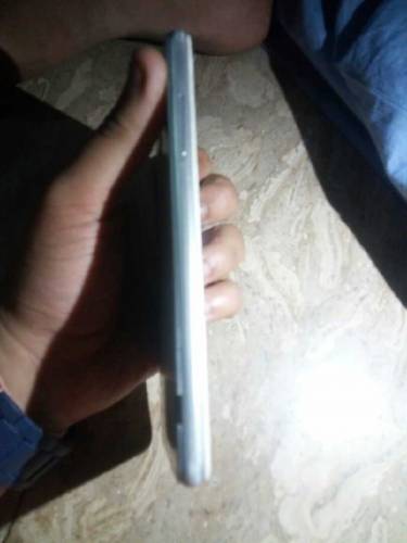 samsung j3 pro 