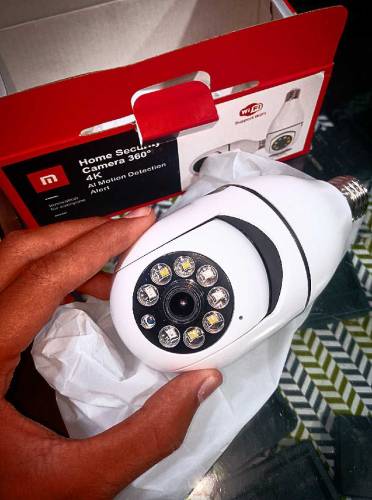 BULB WIFI CAMERA 360° rotation IP security camera 