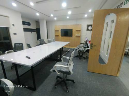 office maker professional. (wood working)