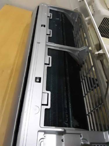 Air conditioner Dc inverter 1.5 Ton GooD condition