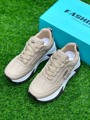 fashion SNEAKER