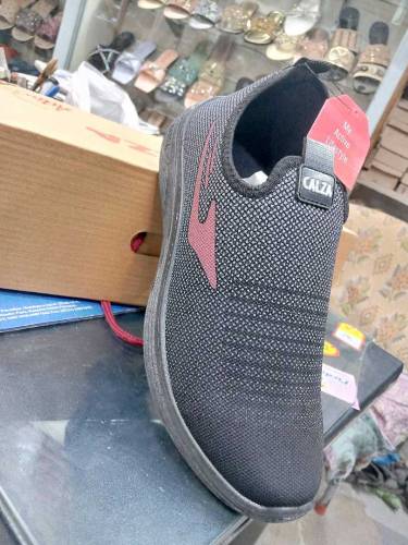 new arrival skycher for men.liht wait comfortable 