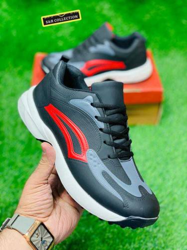 cricket gripper shoes 