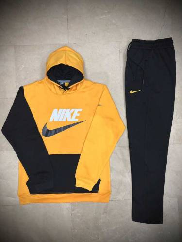 Mens Tracksuit 