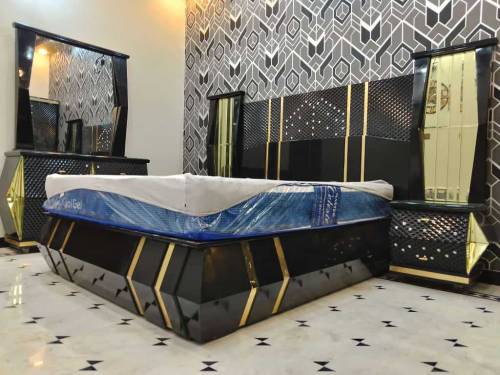 bedroom furniture 