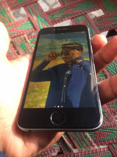 Iphone 6 64GB Pta Approved 10/10