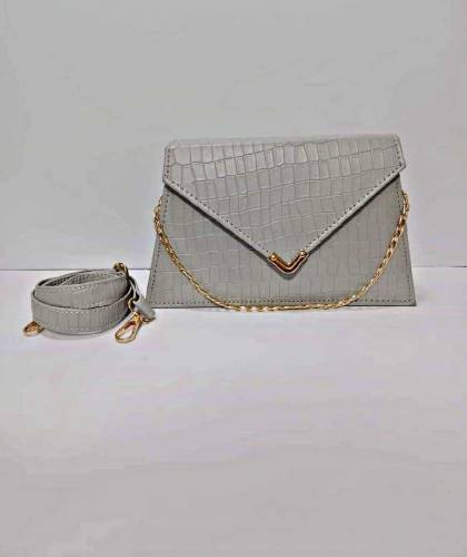 Woman's Leather Plain Shoulder Bag