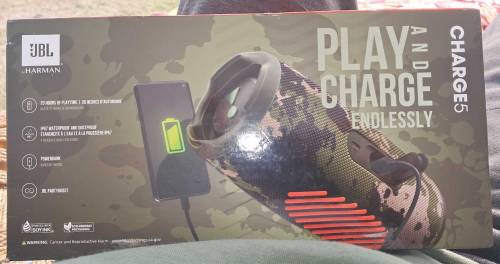JBL Charge 5