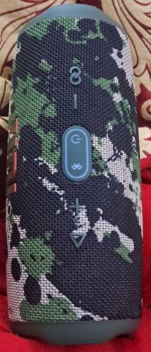 JBL Charge 5