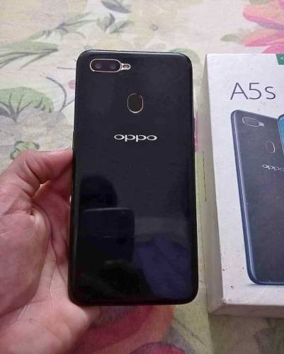 Oppo A5S mobile 