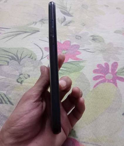 Oppo A5S mobile 