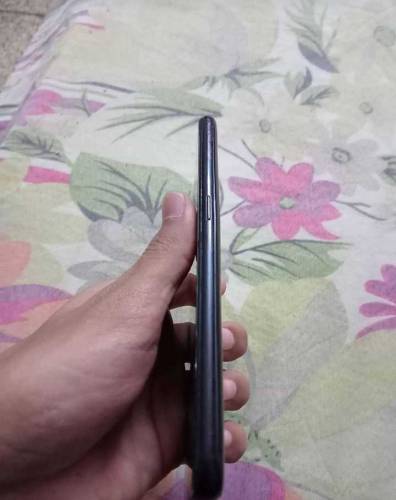 Oppo A5S mobile 