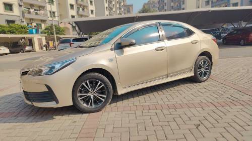 toyota corolla altis 1.6