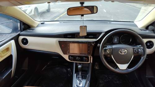 toyota corolla altis 1.6
