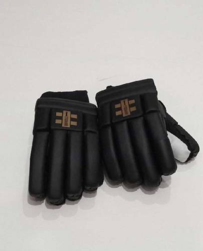 Grey nicolls batting gloves 