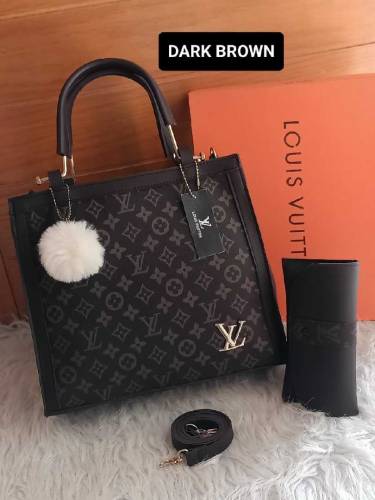 LOUIS VUITTON bag