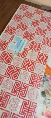 mattress for sale just 2month used medicated 6 by 6.5 /5