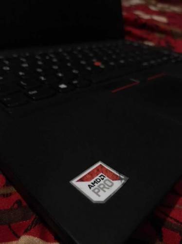 LENOVO THINKPAD AMD PRO A12 REDEON 7 WITH CORES 10 