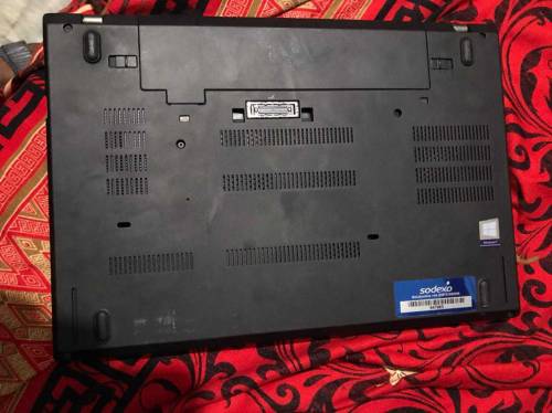 LENOVO THINKPAD AMD PRO A12 REDEON 7 WITH CORES 10 
