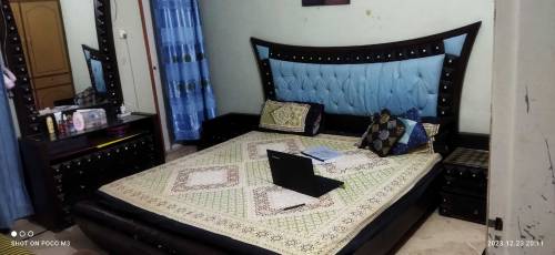 bed with mattress with side tables and dressing table 