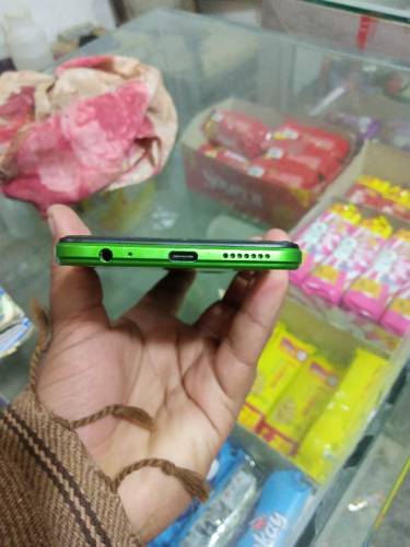 Infinix hot 12 