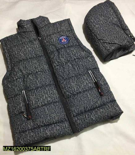 Men half sleeve jacket for winter